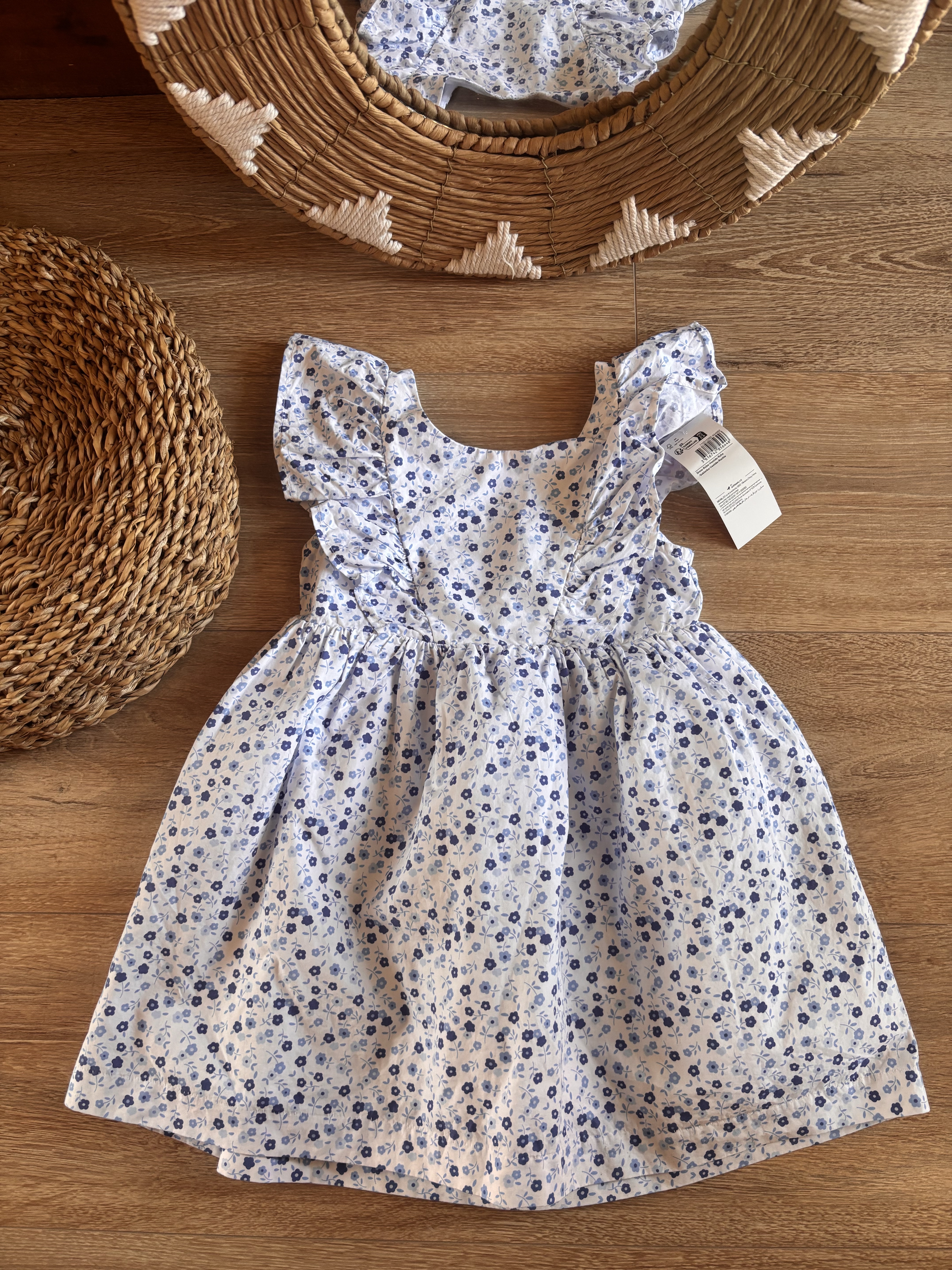 Robe d’été fleurie neuf avec étiquette 